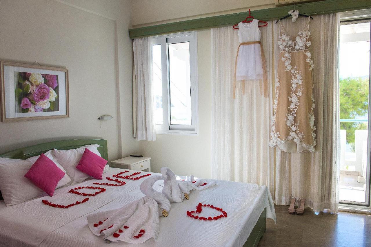 Theodora Rooms Poros Town Exterior foto
