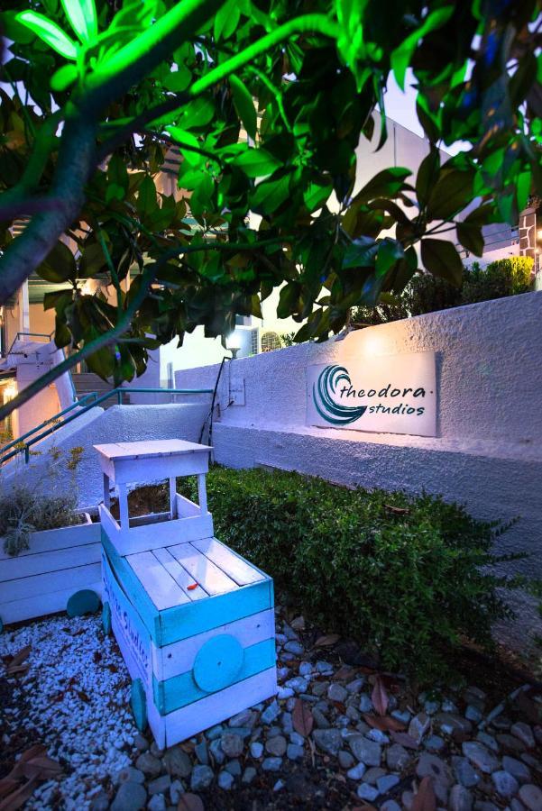 Theodora Rooms Poros Town Exterior foto