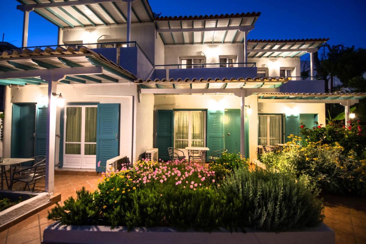 Theodora Rooms Poros Town Exterior foto