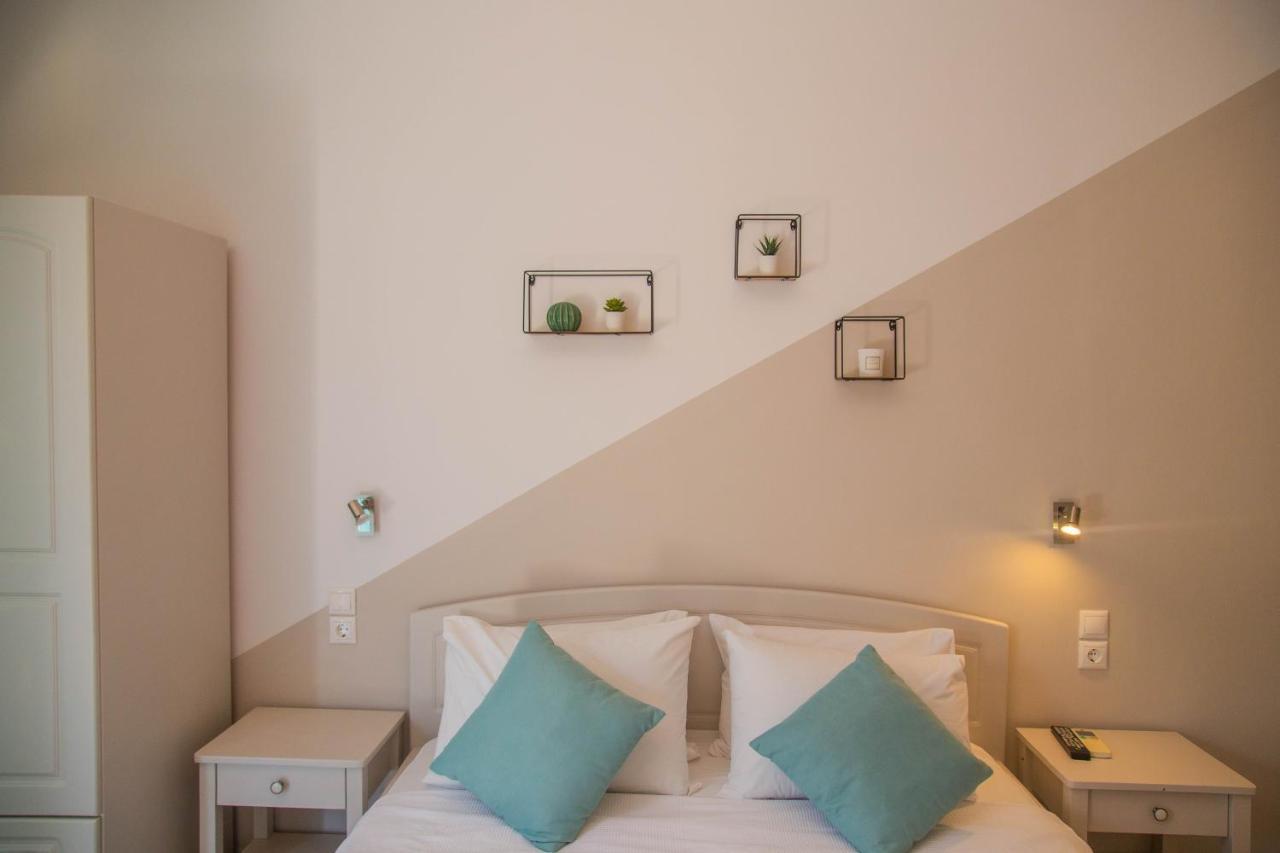 Theodora Rooms Poros Town Exterior foto