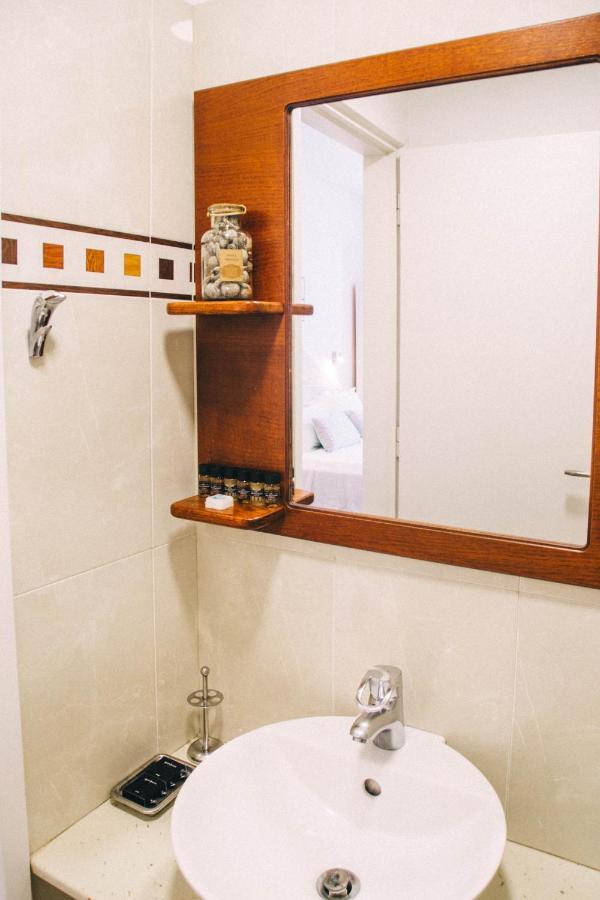 Theodora Rooms Poros Town Exterior foto